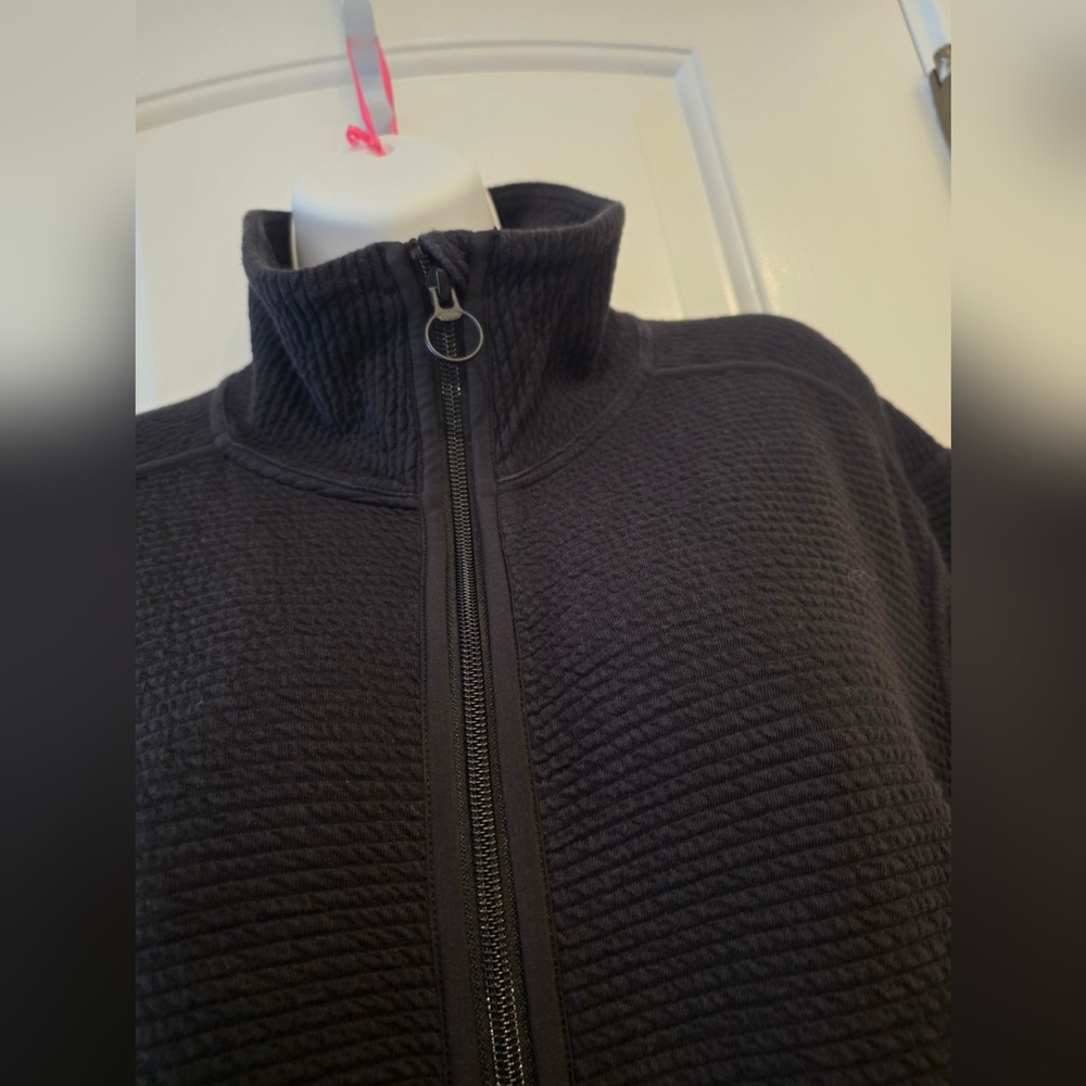 LULULEMON On Repeat Jacket Size 10. - Picture 12 of 15